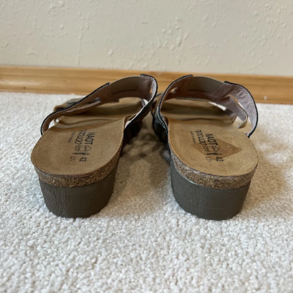 Naot  Leather Nancy Sandals Bronze Gold Size 42 US‎ 11 11.5 Slip On Slides